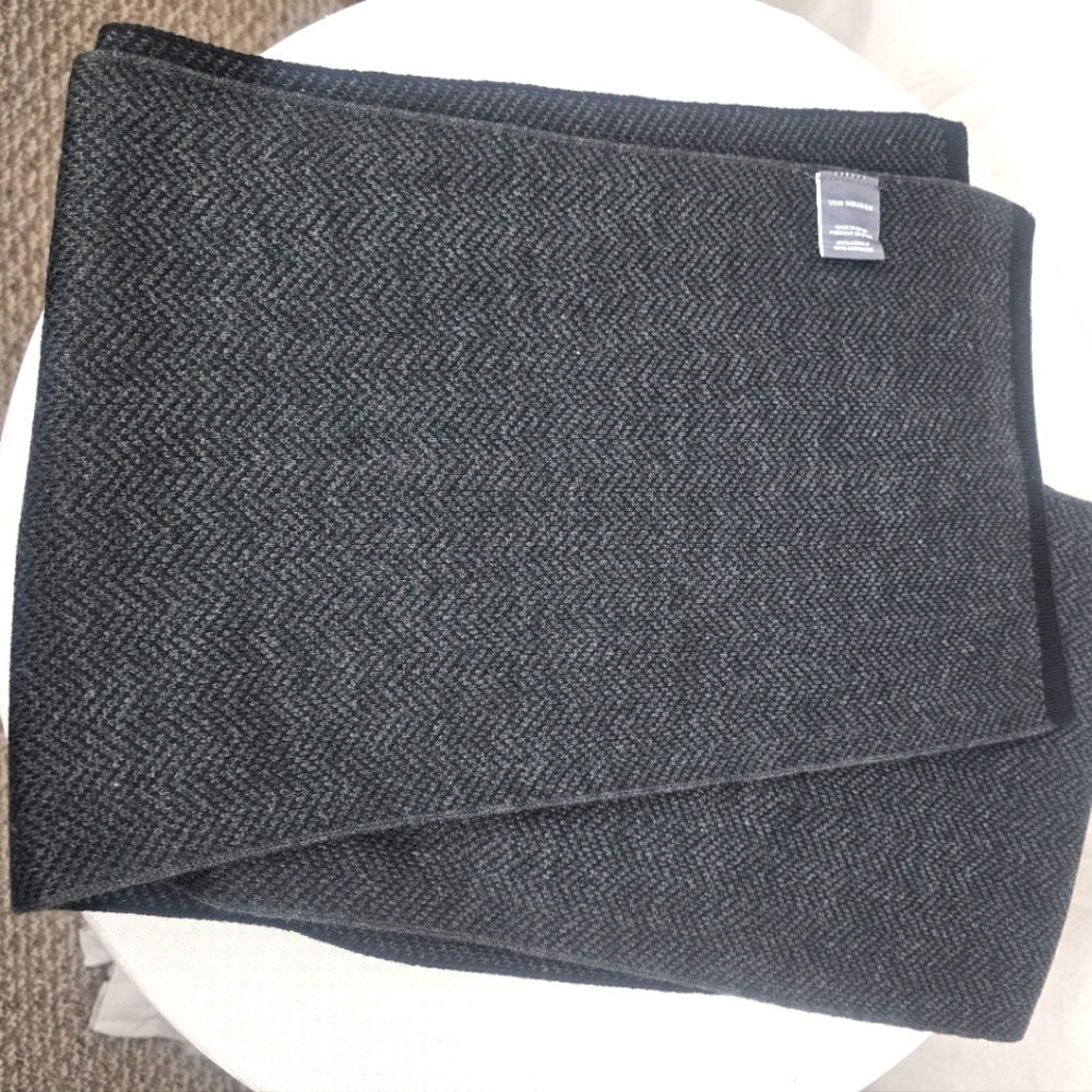 NWT Van Heusen Charcoal Herringbone 72'' Scarf